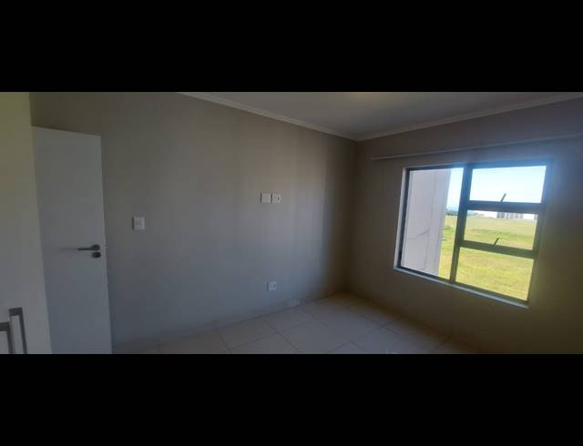 1 BEDROOM SECTIONAL TITLE FOR SALE IN UMHLANGA RIDGE